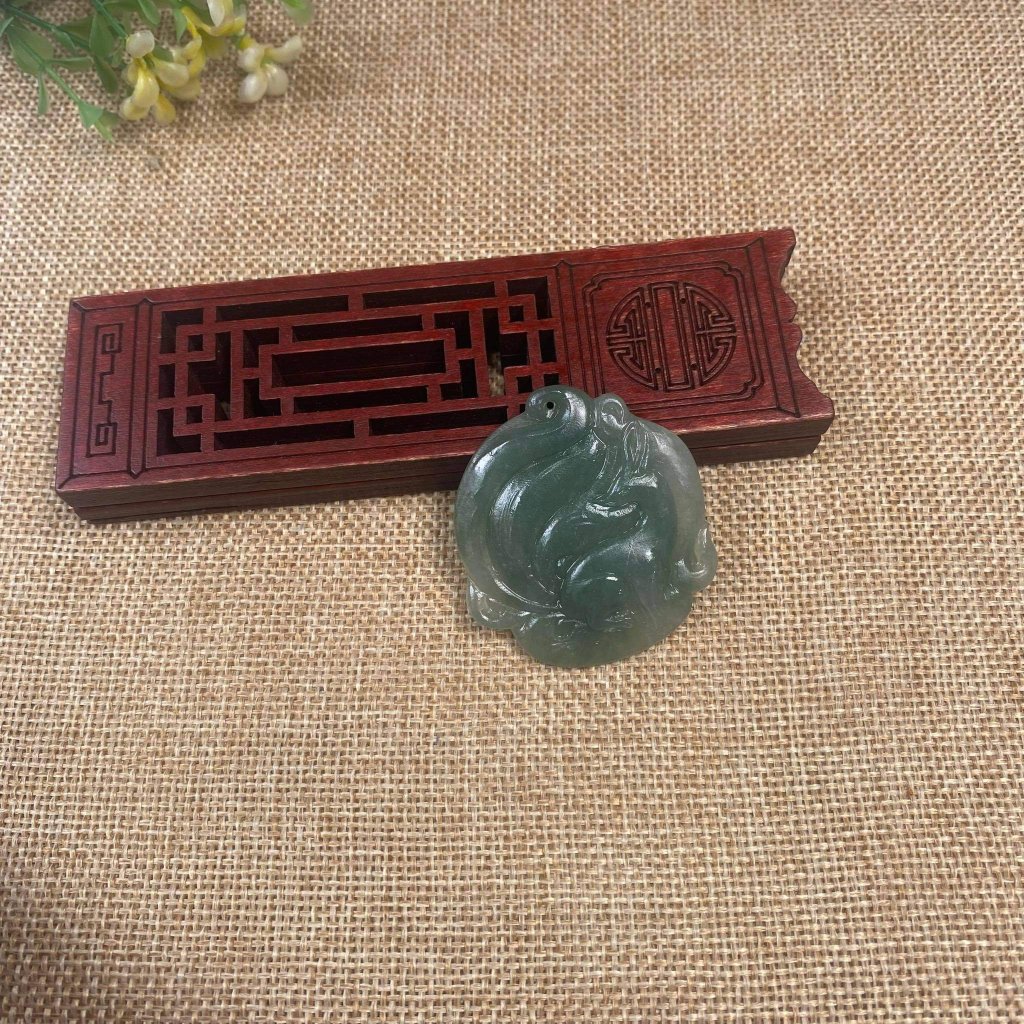 Beautiful fox with 9 tails jadeite&nbsp;pendant